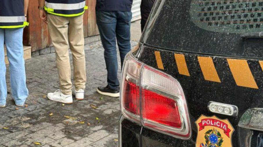 Operação da PF contra o tráfico internacional de pessoas Operação da PF contra o tráfico internacional de pessoas