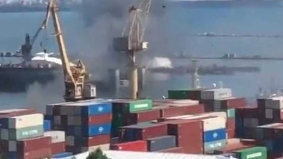 Ataque russo a porto de Odessa