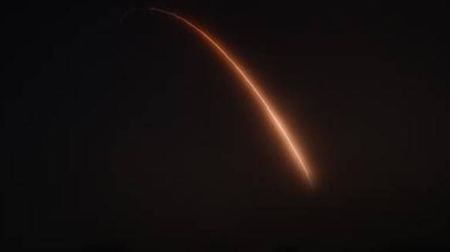 EUA anunciam que testaram míssil nucelar de longo alcance