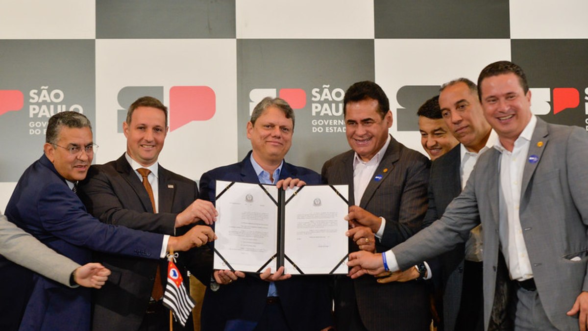 Policiais terão reajuste médio de 20% nos vencimentos a partir de 1º de julho Policiais terão reajuste médio de 20% nos vencimentos a partir de 1º de julho