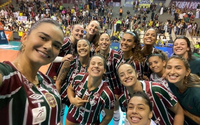 Fluminense surpreende e alcança a 4ª vitória consecutiva contra o Sesc-Flamengo Fluminense surpreende e alcança a 4ª vitória consecutiva contra o Sesc-Flamengo