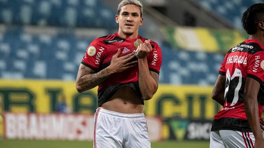 Pedro marcou um dos gols da vitória do Flamengo sobre o Cuiabá