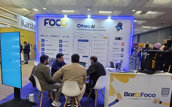 Robô-concierge com IA da Foco é destaque no Encatho 2026