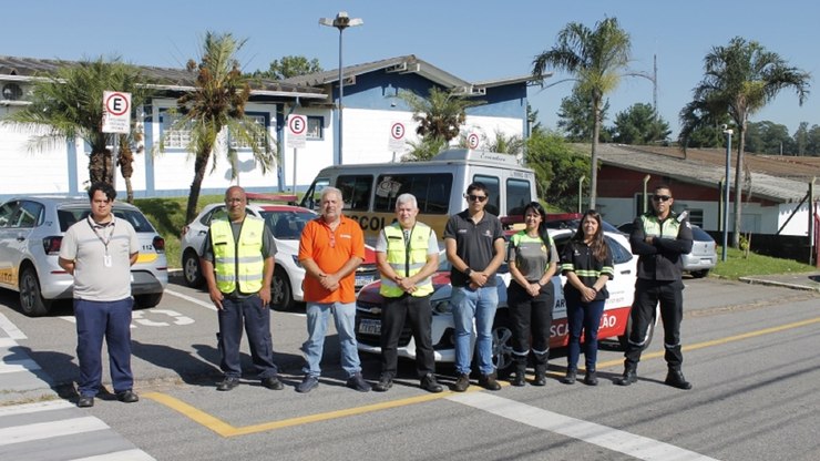 Operação apreende transporte escolar clandestino em Vinhedo