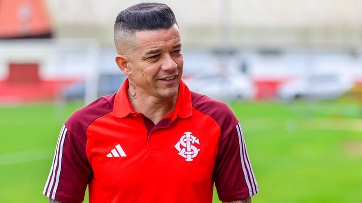 Inter anuncia saída de D’Alessandro após fuga do rebaixamento