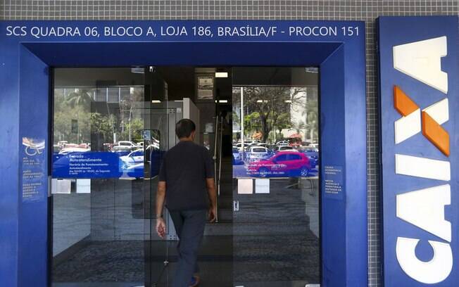 Instituição alega que reabertura do PDV foi pedida pelos funcionários Instituição alega que reabertura do PDV foi pedida pelos funcionários