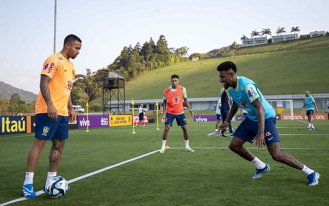 Jogadores da Seleção Brasileira durante treino na Granja Comary - Foto: Joilson Marconne / CBF
