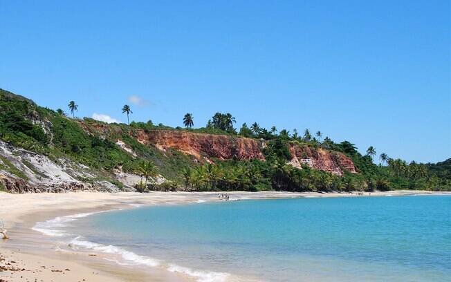 Porto Seguro tem diversão o dia inteiro para os turistas