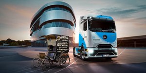 Mercedes-Benz celebra 130 anos entre pioneirismo e eletrificação