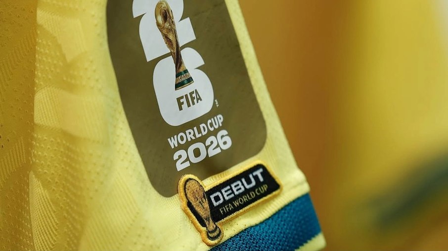 Seleção mostra detalhes da camisa e vestiário pronto para estreia Seleção mostra detalhes da camisa e vestiário pronto para estreia