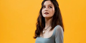 Malu Azevedo se destaca como nova voz da MPB em EP de estreia