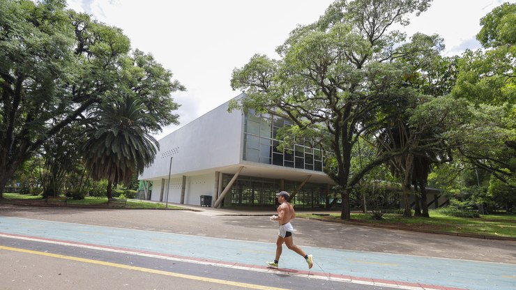 Homem%20de%2042%20anos%20morre%20no%20Parque%20do%20Ibirapuera