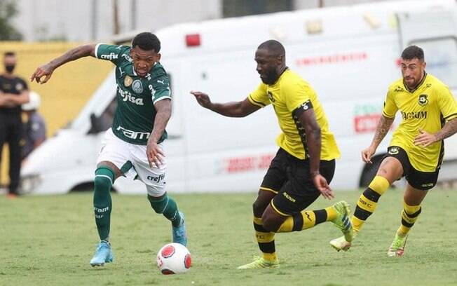 Elogiado, Jailson comemora primeira chance como titular do Palmeiras: 'Vou estar sempre à disposição'