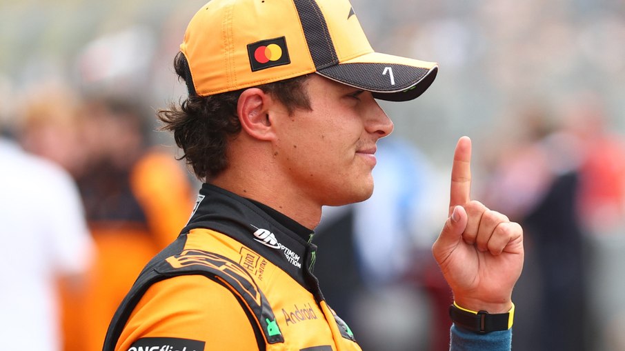 Lando Norris garantiu a pole position na Holanda