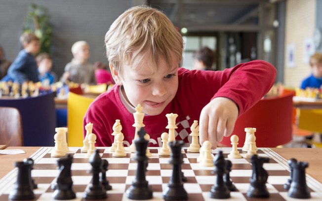 Benefícios do jogo de Xadrez para o desempenho acadêmico 