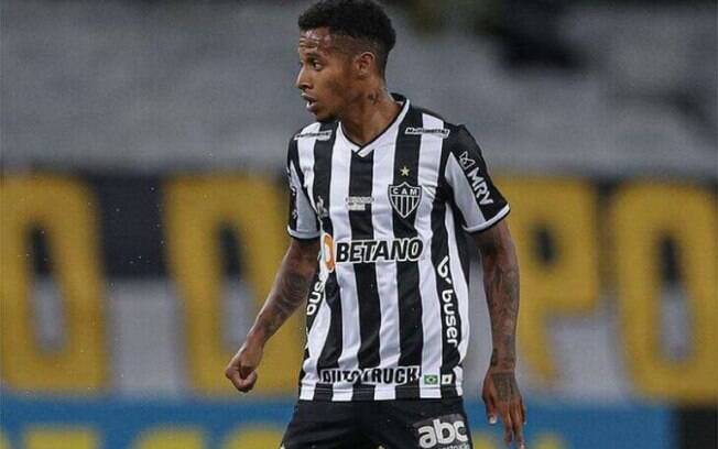 Botafogo negocia compra de Tchê Tchê, emprestado pelo São Paulo ao Atlético-MG
