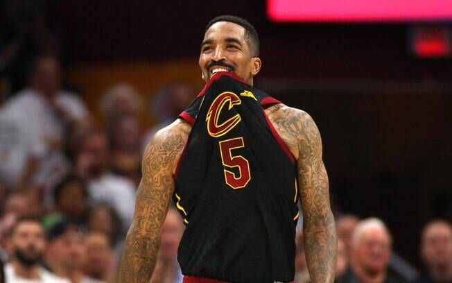 JR Smith será multado pela NBA toda vez que mostrar nova tatuagem em jogos