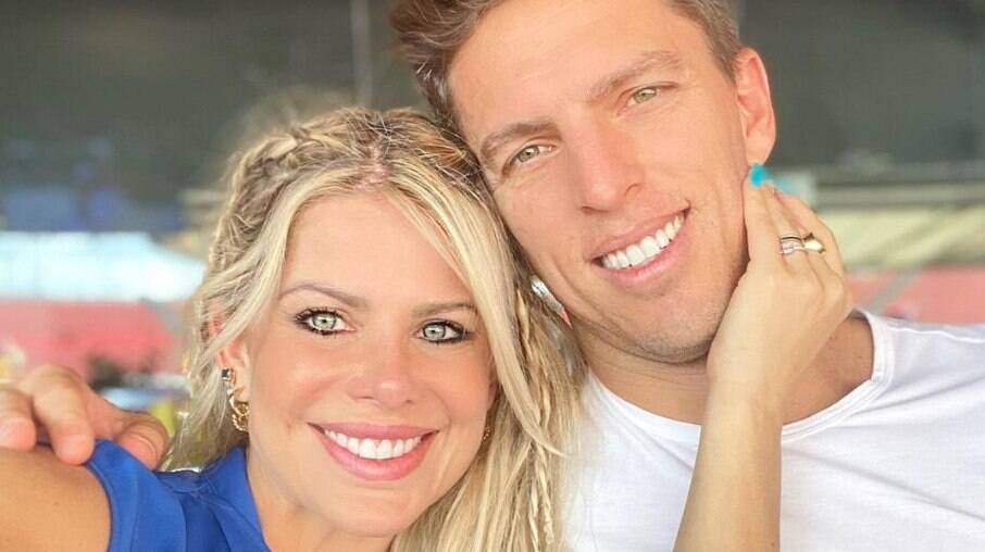 Karina Bacchi e Amaury Nunes