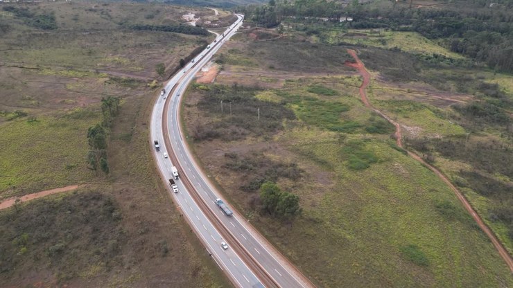 Conheça a estrada por onde Tiradentes andou e que agora é rodovia