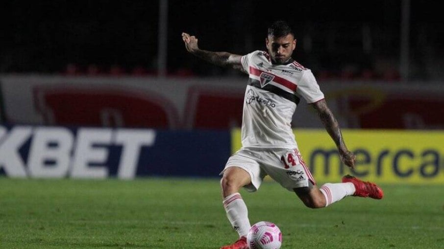 São Paulo empresta Liziero ao Coritiba, que devolve Nathan ao Tricolor