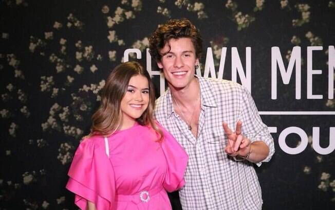 Maisa encontra Shawn Mendes em São Paulo, mas é confundida com Larisa Manoela