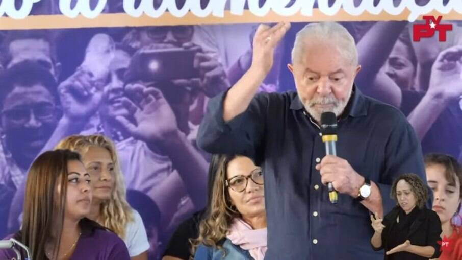 Lula criticou indulto ao deputado Daniel Silveira e chamou Bolsonaro de 