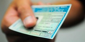 Sancionada lei que autoriza renovação automática da CNH