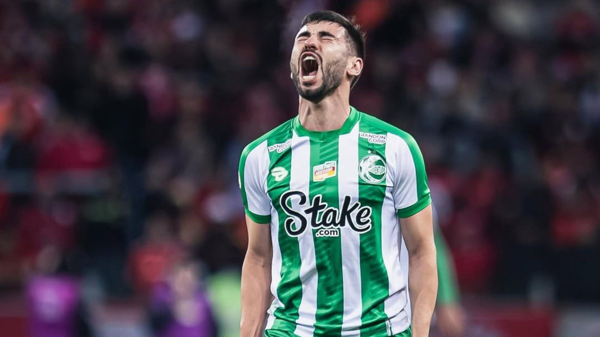 Veja 5 jogadores rebaixados que podem reforçar seu time em 2026 Veja 5 jogadores rebaixados que podem reforçar seu time em 2026