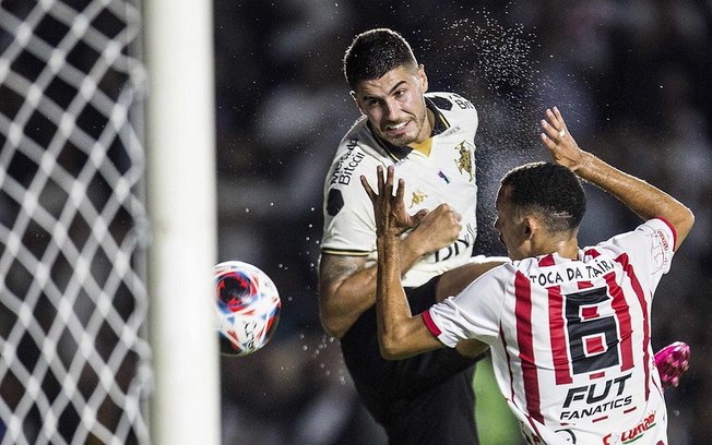 Vasco vence Bangu e fará semifinal do Carioca contra o Flamengo