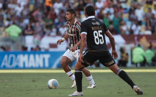 André destaca importância do duelo entre Fluminense e Cerro Porteño, no Paraguai 