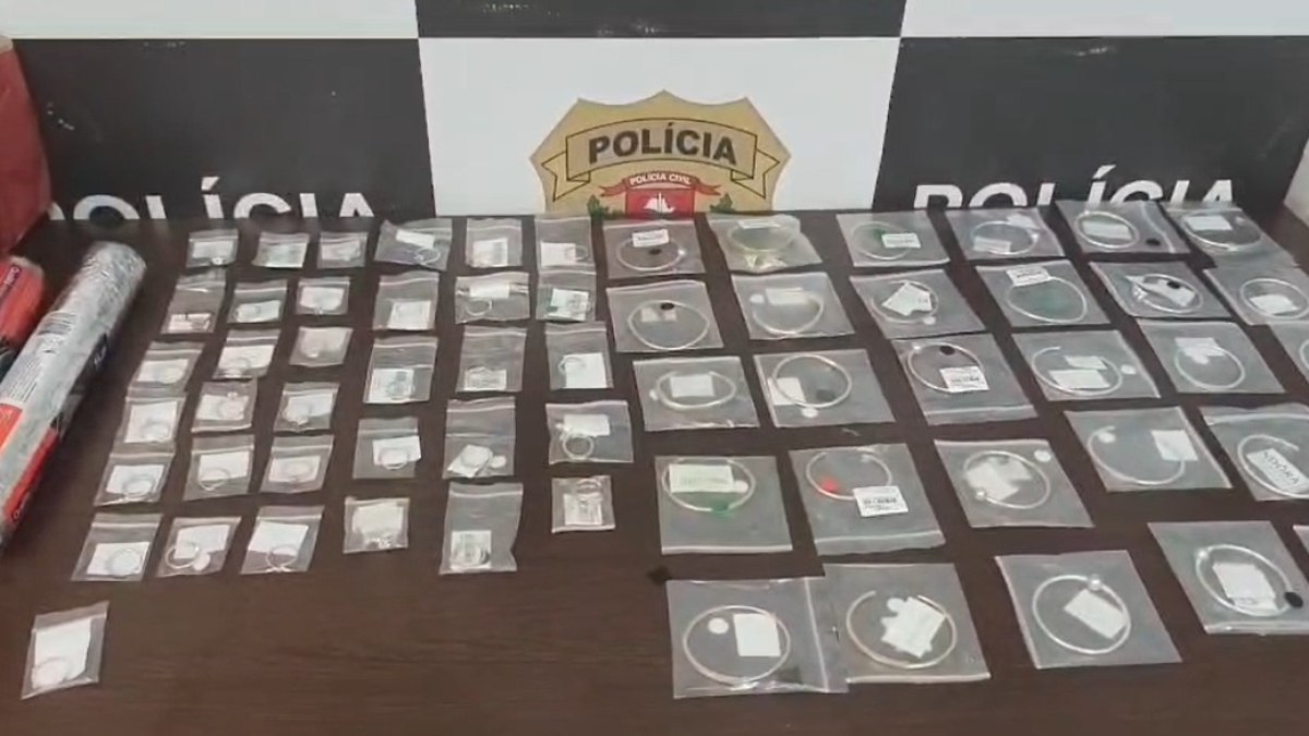 Polícia desarticula quadrilha internacional especializada em roubo de joias no interior de SP Polícia desarticula quadrilha internacional especializada em roubo de joias no interior de SP
