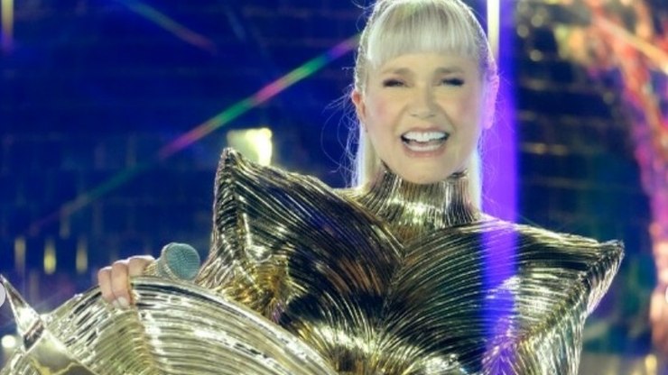 Xuxa arrasa na estreia da turnê "O Último Voo da Nave"