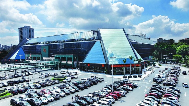 Funcionário do Shopping Eldorado morre dentro de loja e caso gera revolta