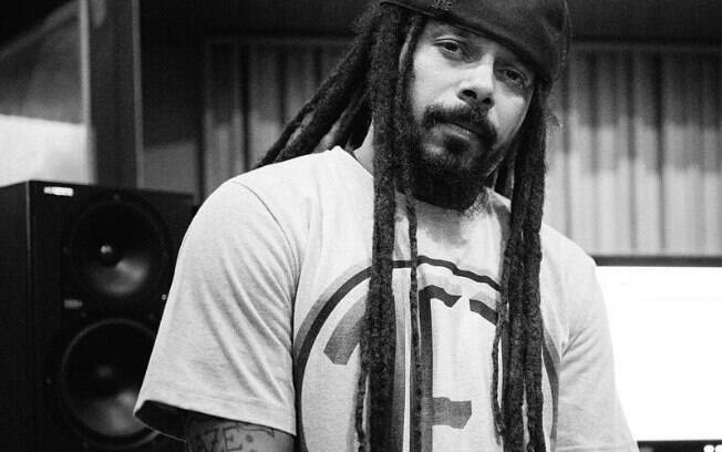 Marcelo Falcão, vocalista do grupo de reggae O Rappa, é dono da marca de roupas e acessórios Jonny Size