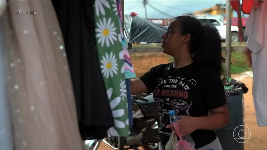 Paola Santos, de 21 anos, foi deportada para a Libéria Paola Santos, de 21 anos, foi deportada para a Libéria