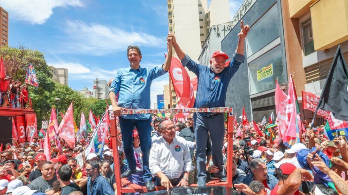 Haddad e Lula em Campinas neste sábado (8)