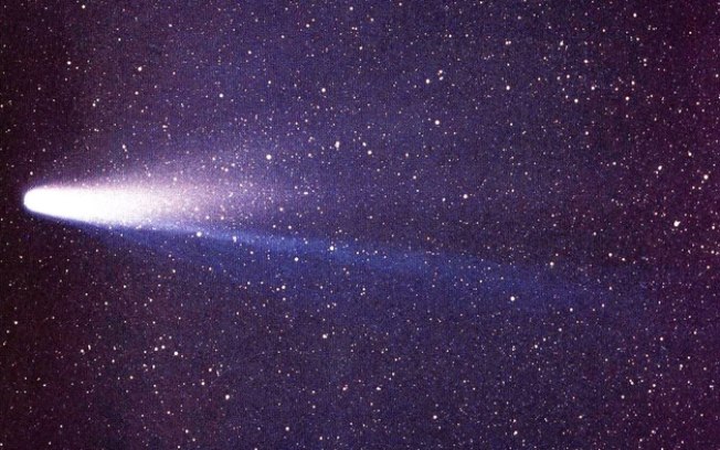 Cometa Halley chega à distância máxima do Sol no sábado (9)