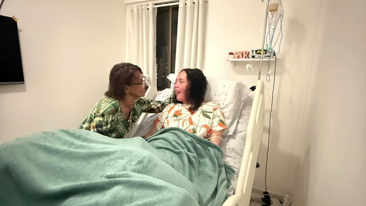 Irmã mostra 1º registro de Amanda Wanessa em sua casa: "Amor"