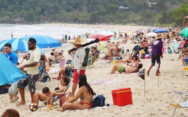 Praia de São Sebastião, um dos municípios que decidiu contrariar o governador João Doria e o plano São Paulo no Réveillon