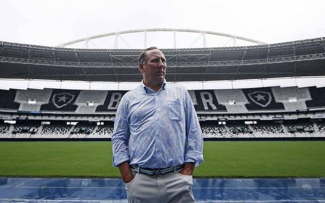 Novo time: John Textor anuncia que vai criar 'Botafogo B'