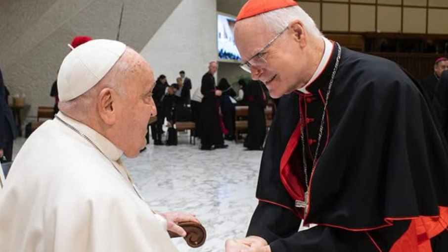 Odilo Pedro Scherer, Arcebispo de São Paulo, cumprimenta Papa Francisco Odilo Pedro Scherer, Arcebispo de São Paulo, cumprimenta Papa Francisco