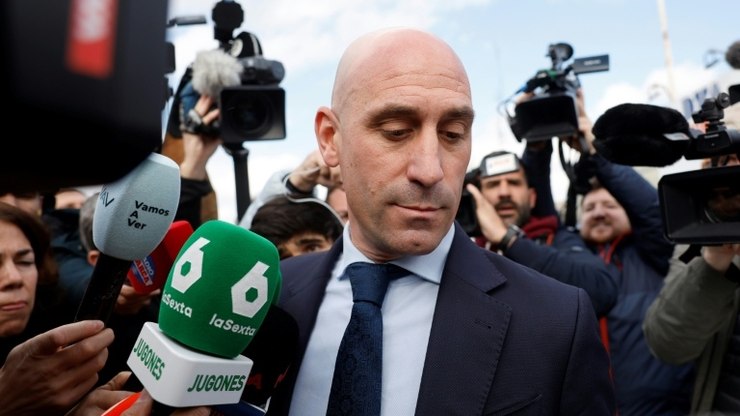 Promotoria recorre da sentença contra Luis Rubiales e pede novo julgamento