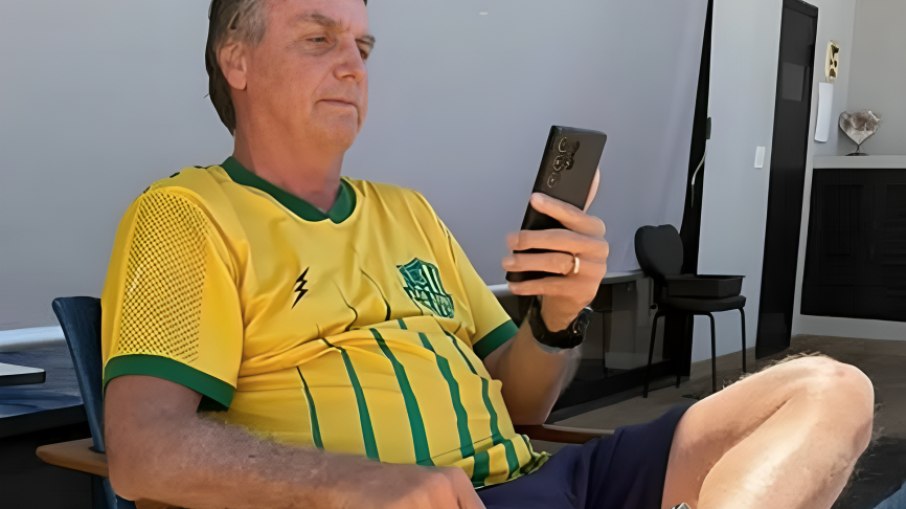 Bolsonaro está preso preventivamente