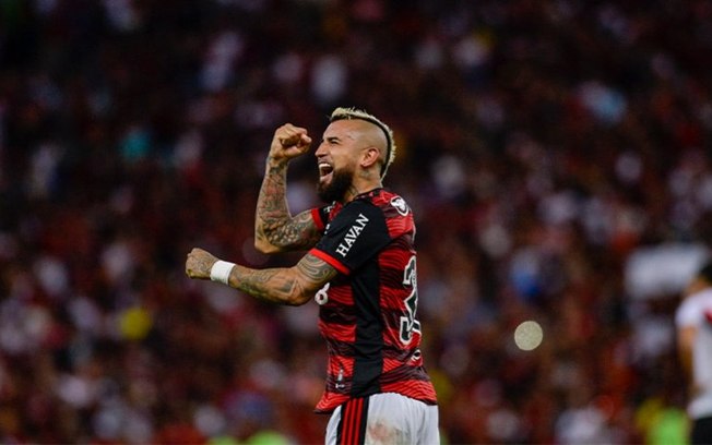 Com reforços, Flamengo faz mudanças na lista da Libertadores