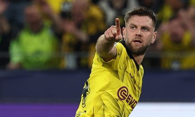 Dortmund vence PSG e abre vantagem nas semifinais