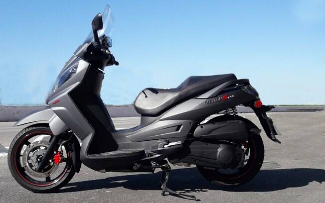A versatilidade do scooter Dafra Citycom S 300i tornou-o objeto de desejo