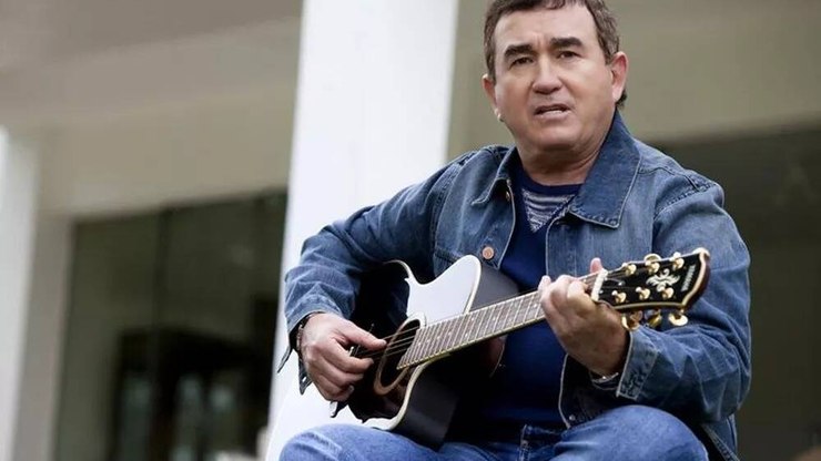 Amado Batista reage após aparecer em lista de trabalho escravo