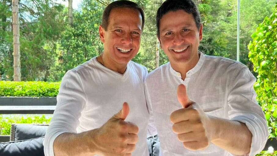 Doria e Bruno Araújo: após encontro em Campos do Jordão, presidente do PSDB diz que fica na coordenação de campanha à Presidência do governador de São Paulo