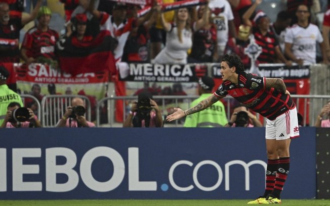 Pedro lamenta chances perdidas mas valoriza vitória: ‘Na Libertadores é sempre importante vencer’