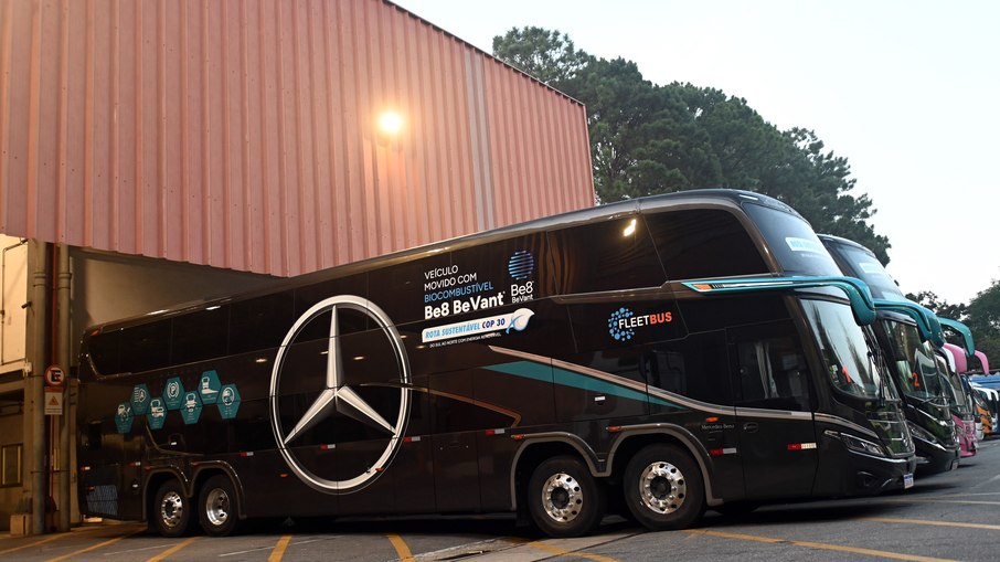 Veículos Mercedes-Benz | Projeto Rota COP30